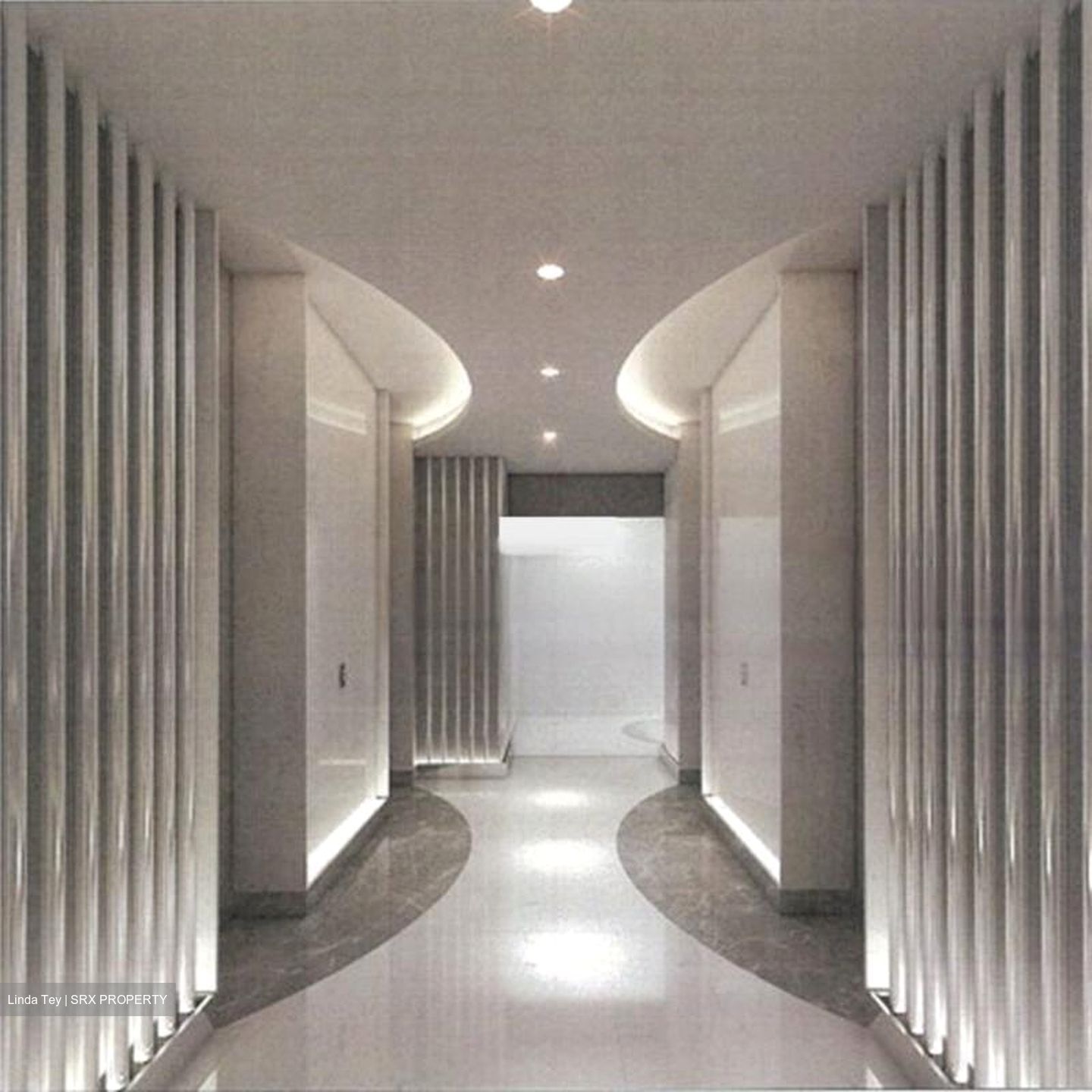 Income At Raffles (D1), Office #453280471